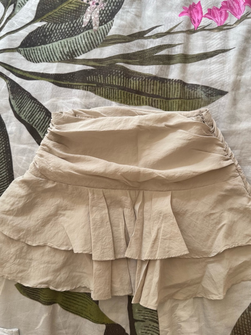 Zara Light Beige Button-Front Shirt